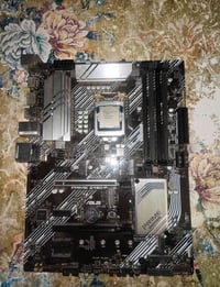 i3-10100F • ASUS Z490 • قاطعة شاشة