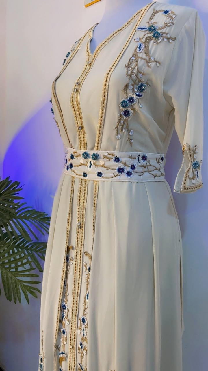 قفطان مغربي قياس فري لحد 80
سعره 35 
سعر الشراء 200 
كلش نضيف


**إذا كنت صاحب هذا الإعلان وتريد حذفه لأي سبب، رجاءا أرسل رسالة إلى الدعم الفني**