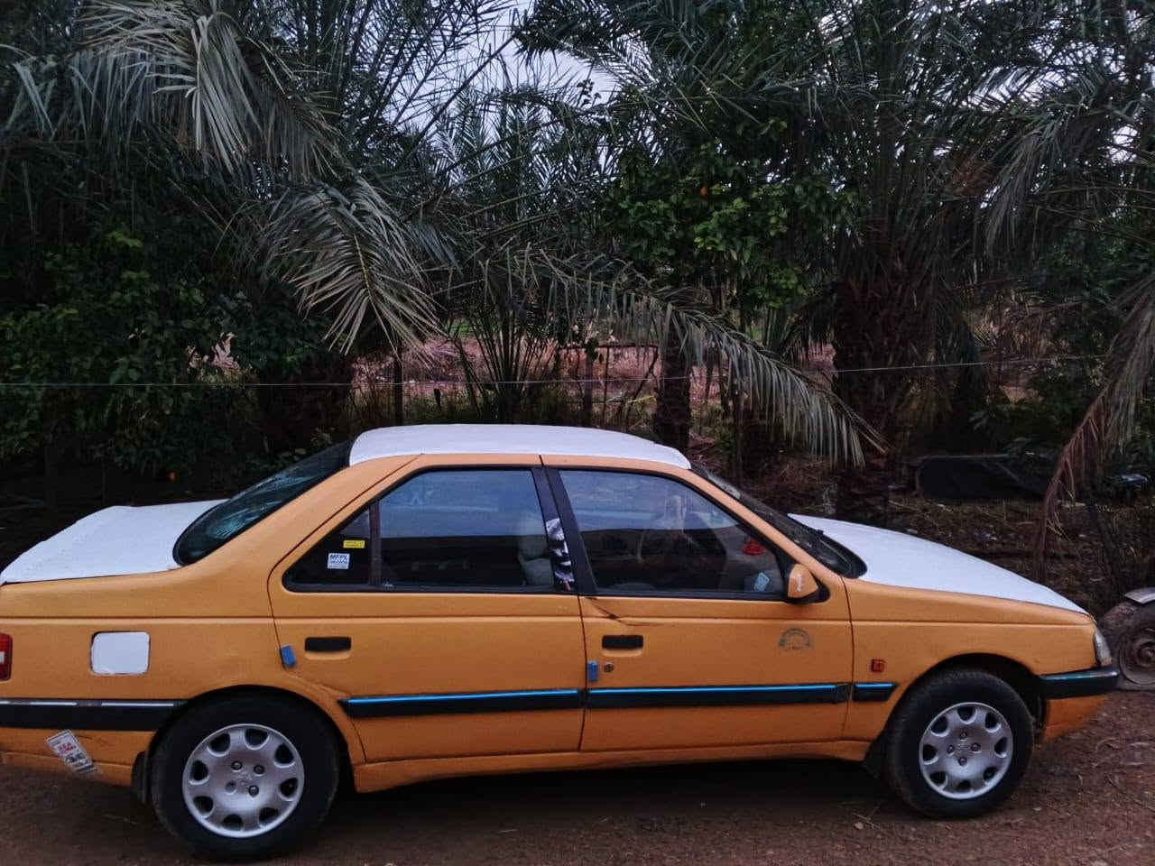 بيجو موديل 2013 مصفره غرامات وهيئه رقم بغداد جاهزه للشارع بيها خيط بخار الشرعي يمي مكانها بغداد المشتل السعر 33وبيها مجال ***********
