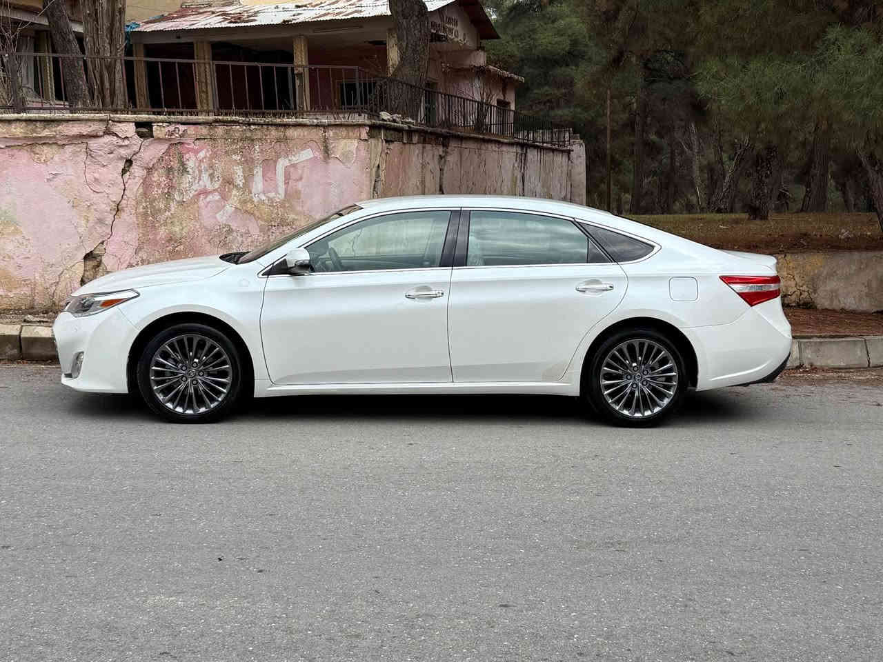 TOYOTA AVALON 2013 XLE خليجي
افلون 2013 خليجي 
الضرر بونيد بخ و شبر تعديل ع بارد بدون دواخل 
كير محرك تايرات باتري بشرط
رقم هزه سنويه جديد 
مكان السيارا دهوك
ماشيه 180 
السعر 168 ومجال بسيط 
للستسفار//
***********
***********

موصفات///
بصمه 
بصمت ابواب
تحكمات ستيرن
كشنات جلد
كشنات هيتر
حساسات امامي
حساسات خلفي دهوك, العراق
