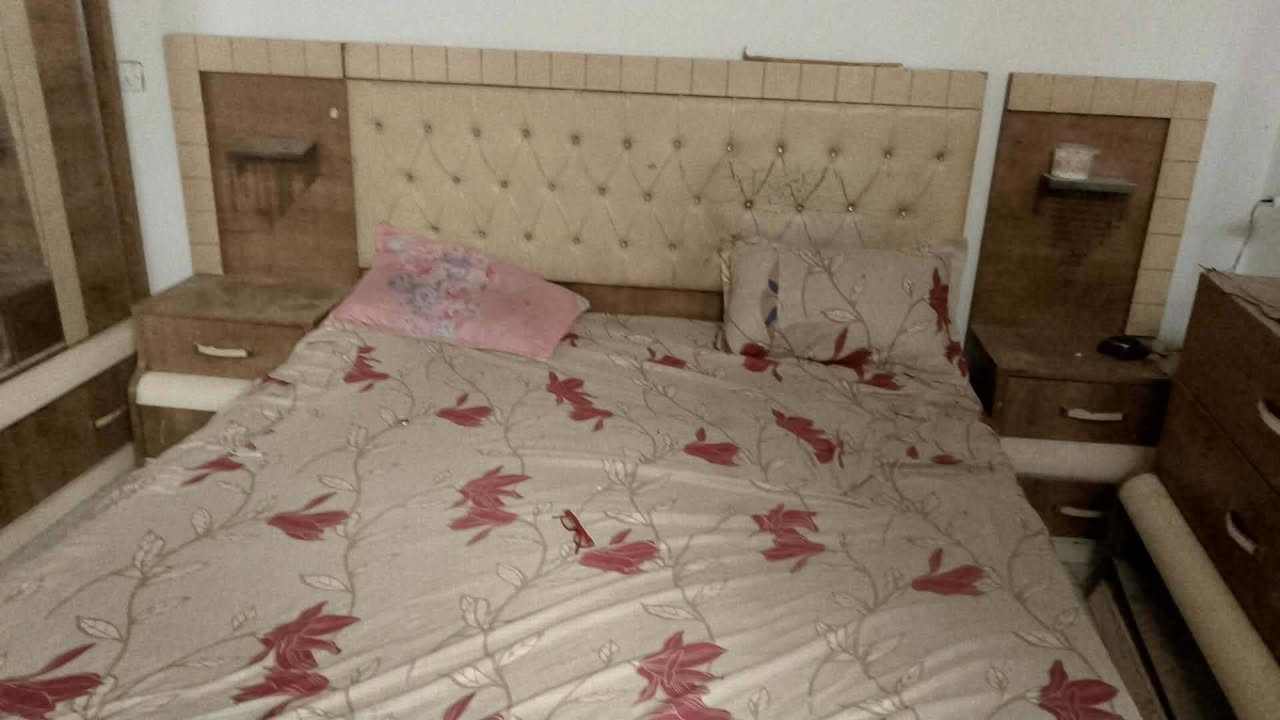 الغرفه للبيع سعر 200 وبيهه مجال


**إذا كنت صاحب هذا الإعلان وتريد حذفه لأي سبب، رجاءا أرسل رسالة إلى الدعم الفني**