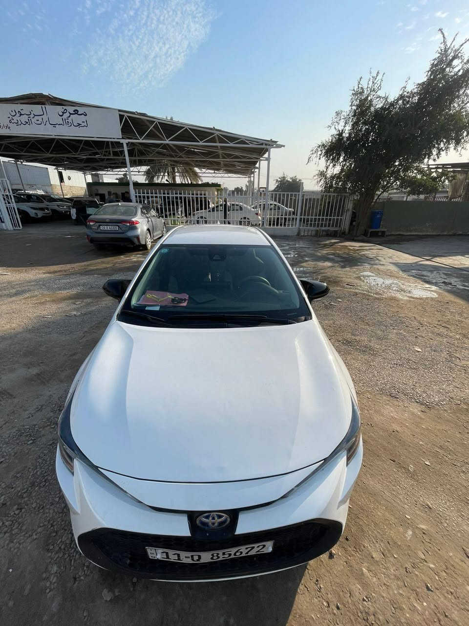 السلام عليكم 
كورلا هايبرد 2022Leبلاص
ماشيه 78الف 
بيها قطعتين صبغ جاملغ وبنيد 
الموصفات 
بصمه 
بصمه ابواب 
شاشه عداد الكترونيه 
تشغيل عن بعد 
تحمات سترين جهتين 
انضمه قياده
هاند بريك دكمه 
اتو هولد
السعر 140وبيها مجال 
مكان السياره سامراء 
***********
