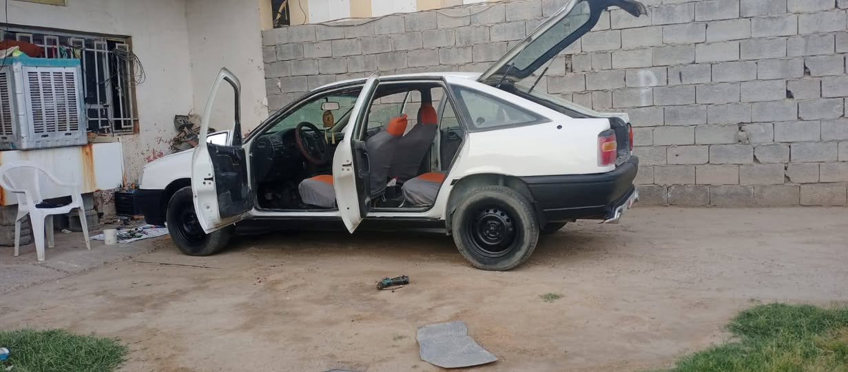 أوبل فكتره 92رقم بغداد تحويل مباشر اتمتيك بلادي مصبوغه عام بيها معجون بل قماره سيارة جاهزه مال جناي سعر 25وبيها مجال تصال ‏‪***********‬‏ عنوان بابل جبله
