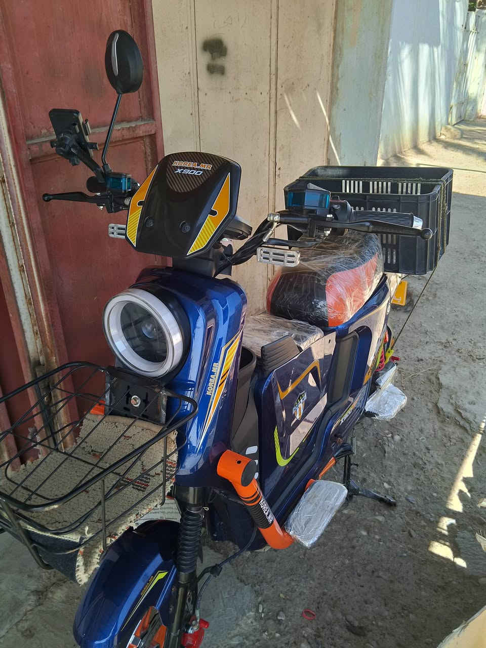 السلام عليكم 🛑
🛵دراجه شحنGT x900 
موديل2026

⚡ملف 2000W نحاس 

🔋٥ بطاريات كبار 
 سويج وتشغيل  بصمه عن بعد وتشغيل بصمه بلدراجه ونشرات داير مدايرها ملاعيب العيد ومنضومه زنون عدسه وبيها نظام بك R🛑  السعر 500 النظافه تحكم استخدام شخصي


**إذا كنت صاحب هذا الإعلان وتريد حذفه لأي سبب، رجاءا أرسل رسالة إلى الدعم الفني**