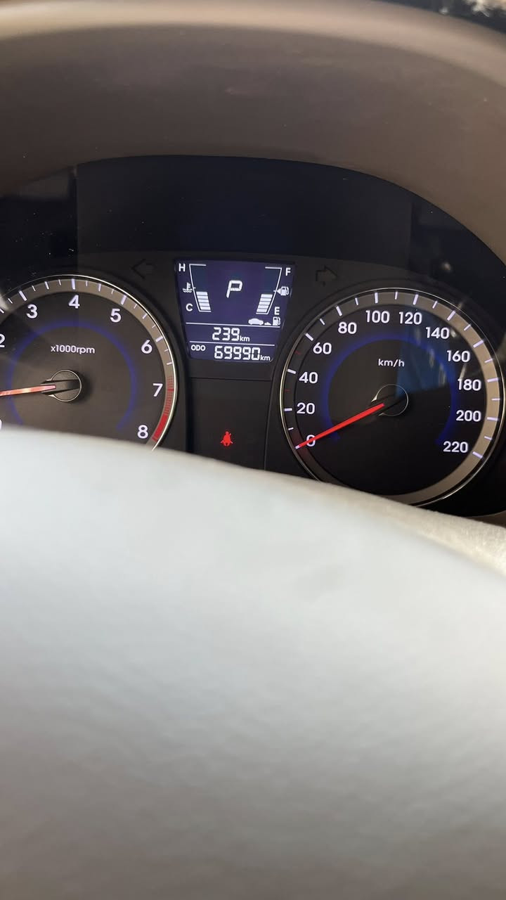 اكسنت للبيع موديل ٢٠١٥ بأسمي بغداد  السعر11000$ للاستفسار على الرقم***********
