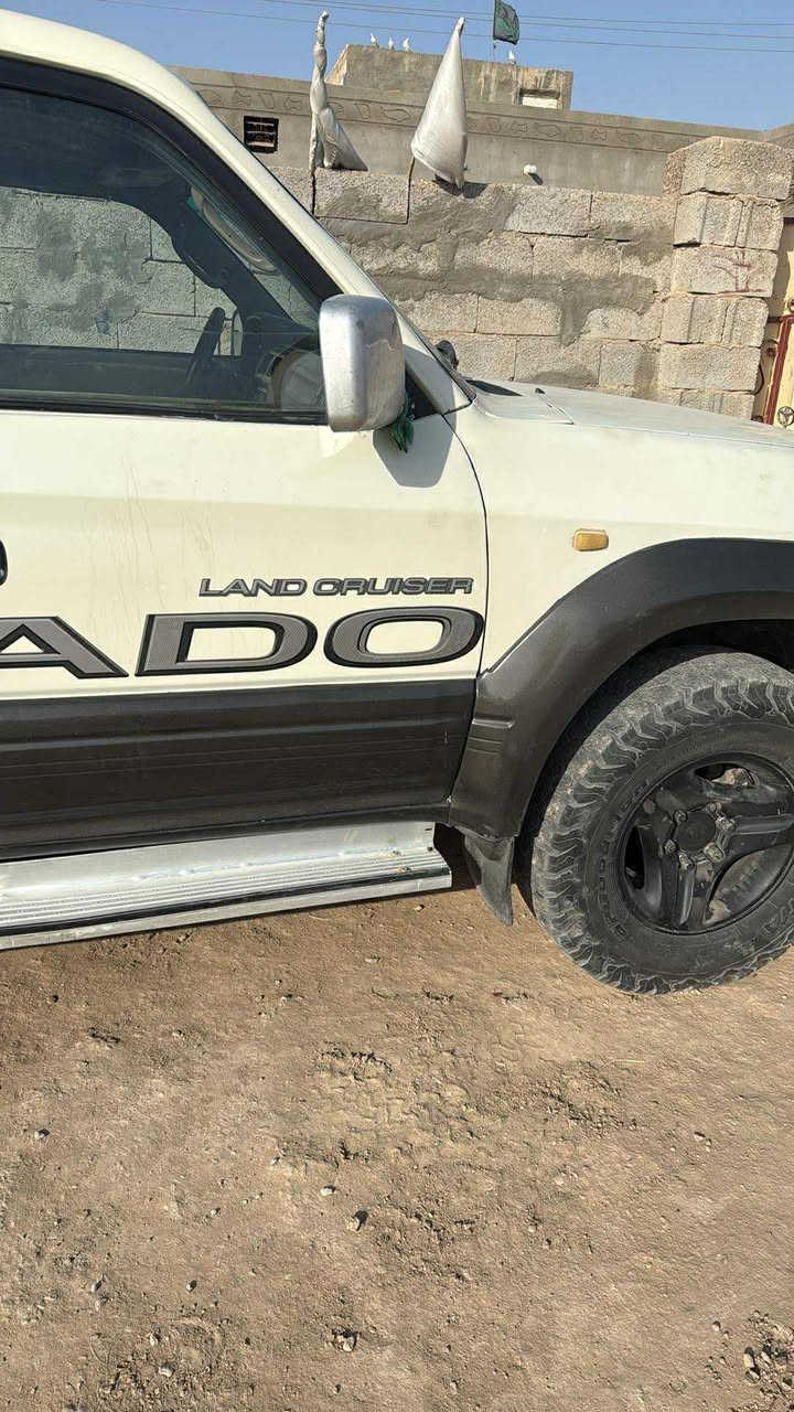 سلام عليكم سياره برادو 2001سياره مكفوله مكان سياره ذي قار قضاء نصر رقم تلفون ***********سعر 50
