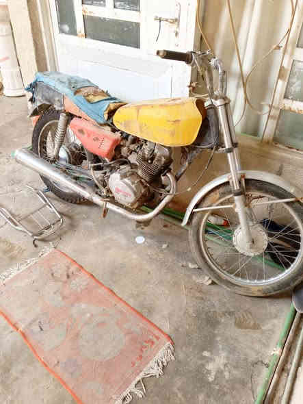 السلآم عليكم دراجه كلك البيع مكفوله عن البوكه شاصي مكفول عوزه تجفيت فقط مكاني نجف***********
السعر 75
