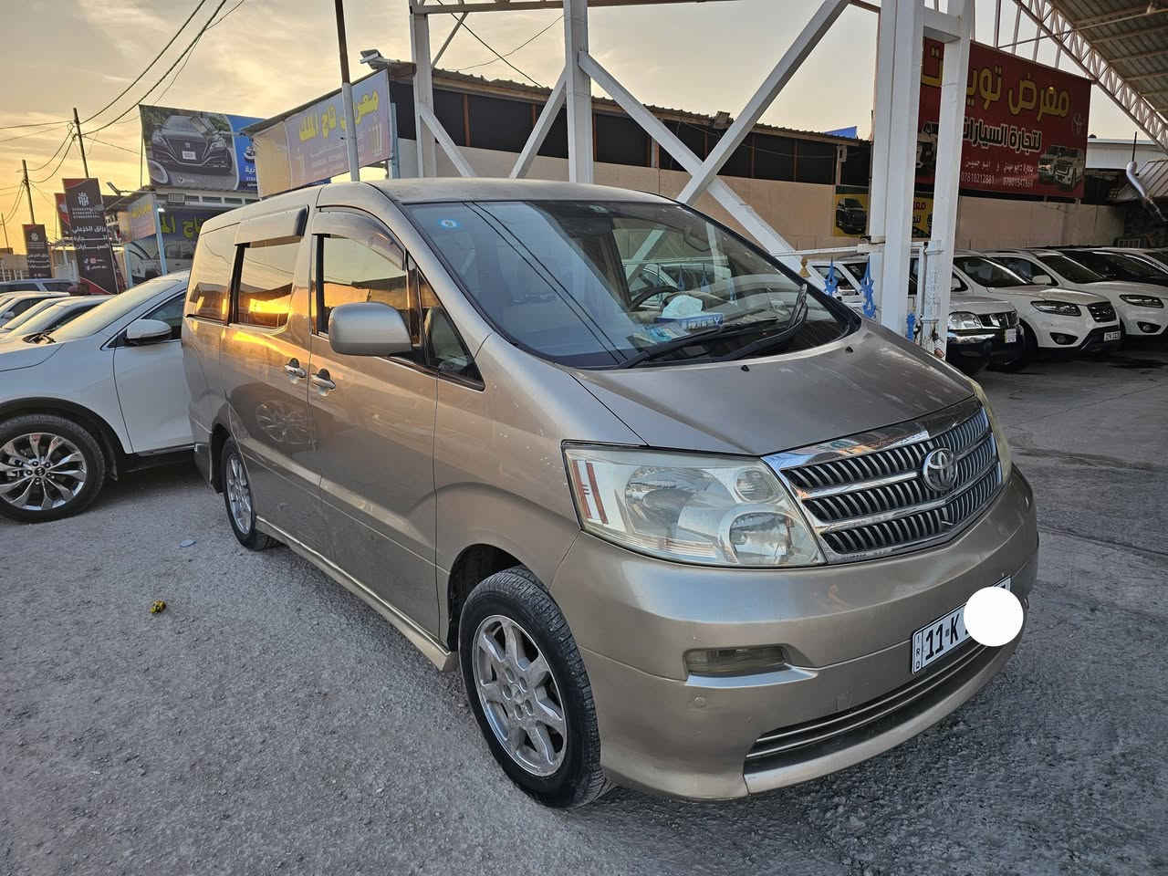 الفارد ياباني. سبعه راكب  مديل 2003. محرك 2400 محرك وكير وحداديه كامري.  تبريد ثلاث قطع. غرفه بيجي بلادي. رقم بغداد نكليزي   تويل.  حادث يم باب بانزين.  السعر 130$   مكان نجف  اتصل ***********
