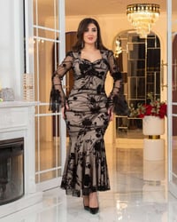 ملابس نسائية • أناقة فريدة • كمية محدودة