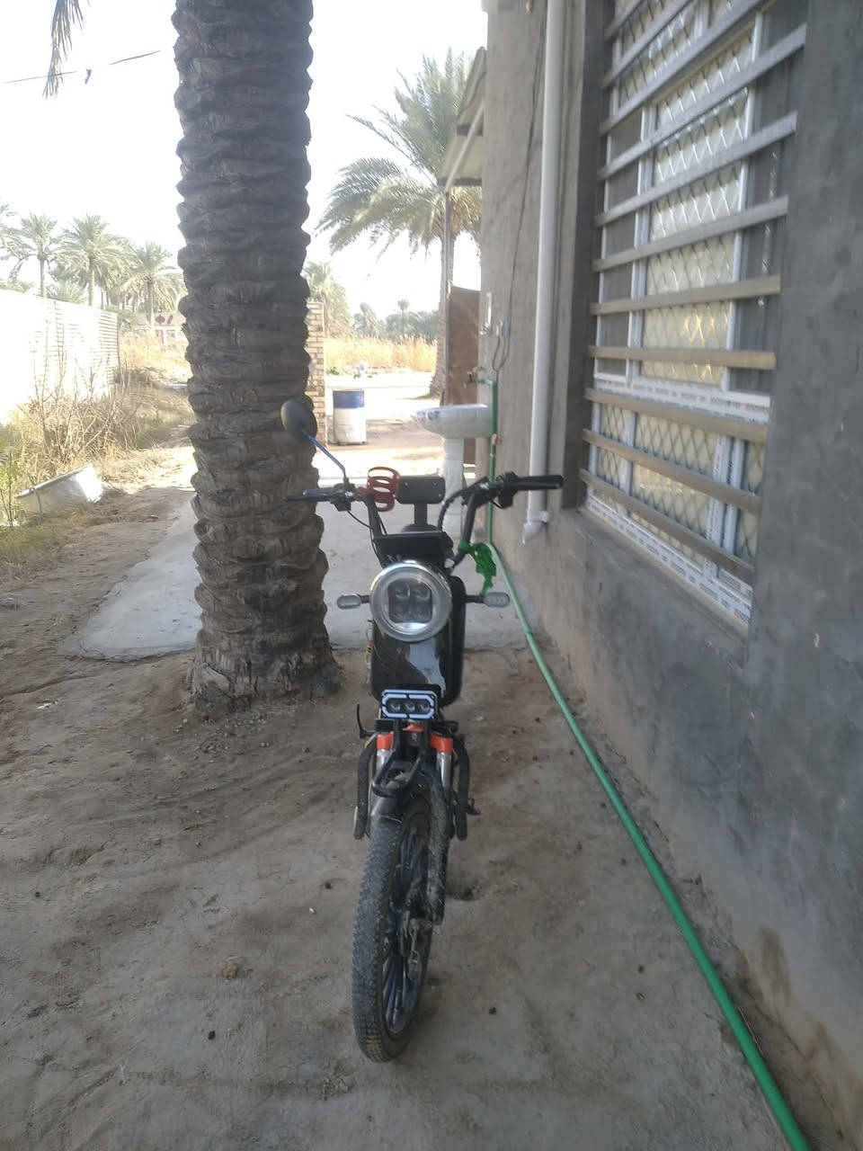 السلام عليكم متاح باسكال شحن للبيع وياه شاحنه وسويجات اثنين البطاريات قبل شهر بدلتهن السعر ٢٠٠  الشراي الاستفسار خاص او الاتصال عله الرقم *********** ملاحظا الباسكل بس يفتح ناريه ما يمشي بي عطل ماعرفه
