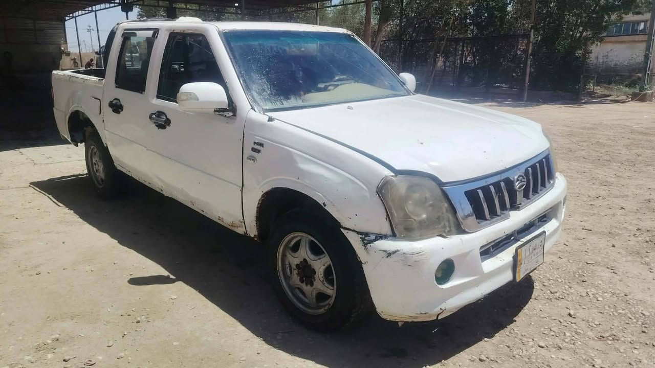 سلام عليكم بيكم كنوه موديل ٢٠٠٦ مكينه كير حداديه نضيفات تخم تاير نضيف تحويل مباشر السعر ٢٠ اوبيه مجال بيع أو مراوس حسب القناعه مكاني دوانيه شاميه ***********

