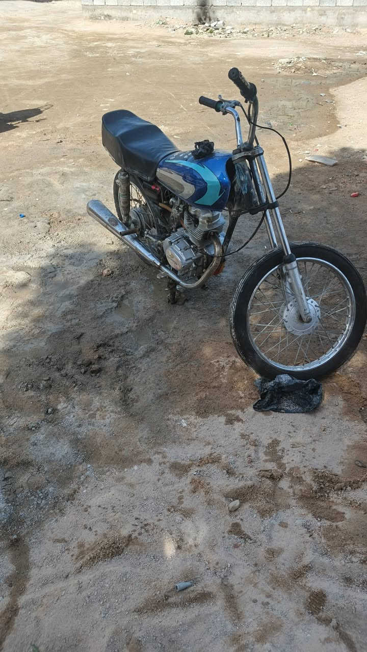 سلام عليكم دراجه أربع كير محرك ارشه  ب٢٠٠  لمكان نجف شارع المطار


**إذا كنت صاحب هذا الإعلان وتريد حذفه لأي سبب، رجاءا أرسل رسالة إلى الدعم الفني**