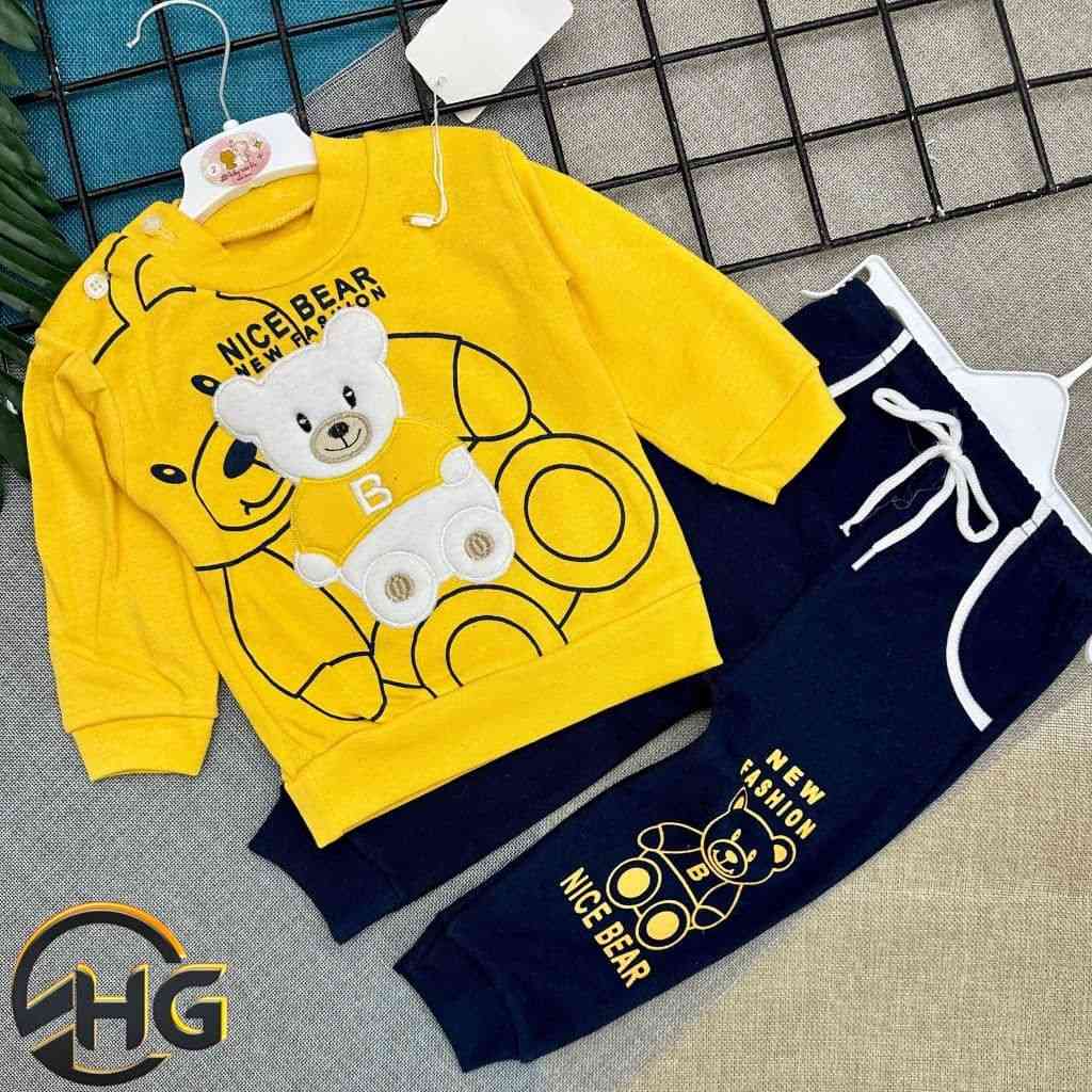 😍😍😍😍😍
للشباب الصغار 
طقم بيجاما 
قطعتين 
قطن ممتاز 
الوان مميزة 
قياسات 
من ب ب ل سنة


**إذا كنت صاحب هذا الإعلان وتريد حذفه لأي سبب، رجاءا أرسل رسالة إلى الدعم الفني**