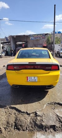 جارجر ٢٠١١ سياره جاهزه السعر ١٣٥ 07739989154