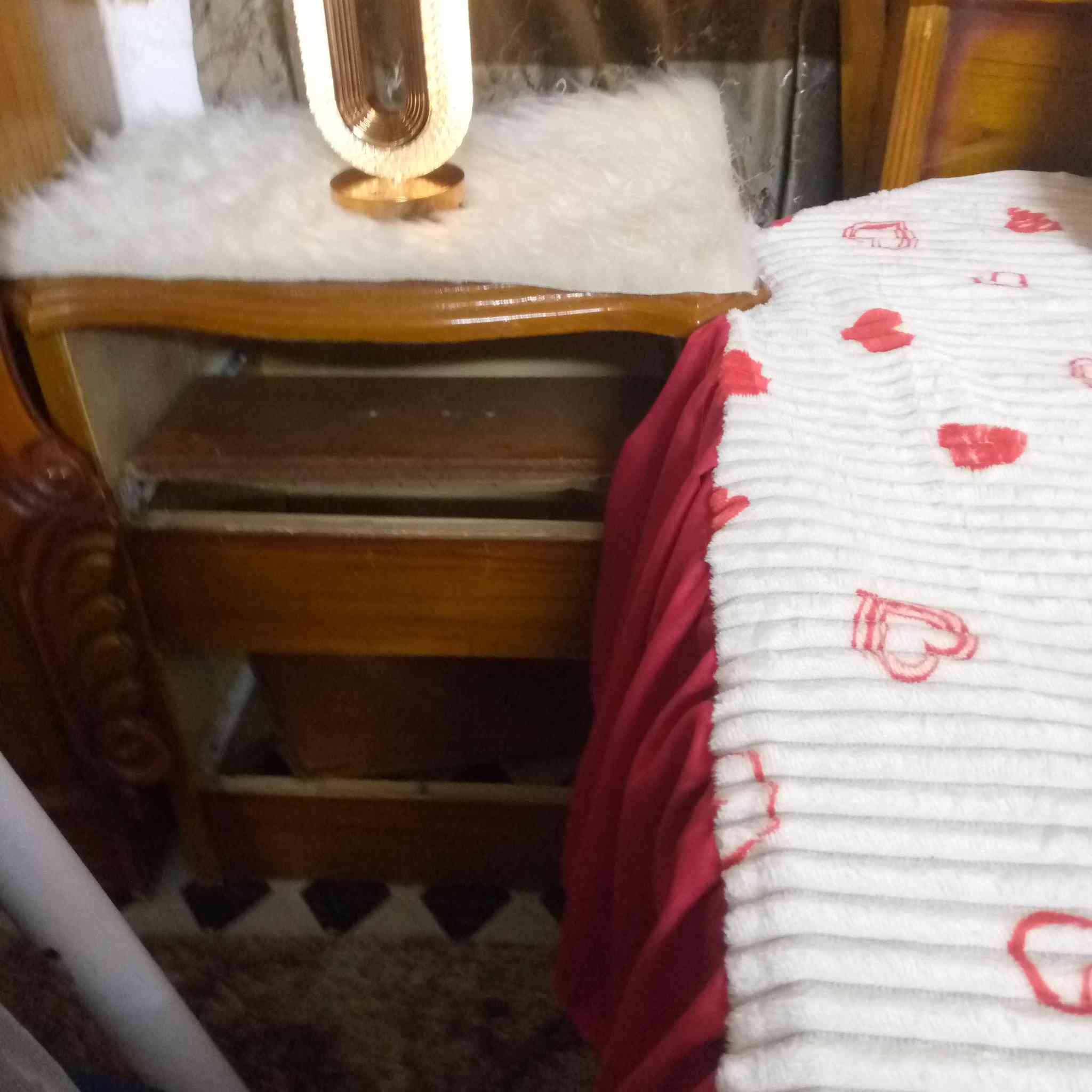 غرفه نوم مستعمله للبيع سعر 550 رقم *********** عنوان بغداد
