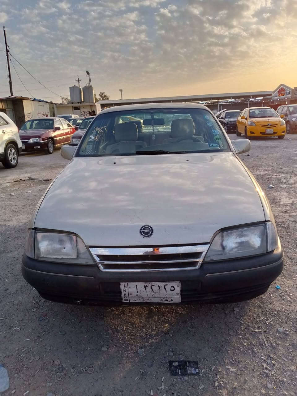 سلام اوبل اوميكا موديل ١٩٨٨ سنويه مشروع وطني جديد كير ومحرك بشرط كير اوتوماتيك دفتر بنزين بي بدون ضرر كهربائيات كله شغال قفل مركزي تخم تاير جديد سعر ٣٠$ بي مجال مكان كركوك رقم الهاتف *********** والزين *********** شراي يخابر اني مكلف بنشر
