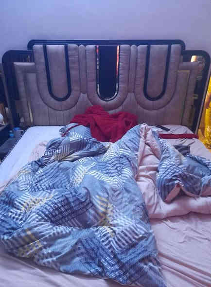 السلام عليكم
غرفة نوم تركية للبيع تتكون من ستة بوب وجديدة المكان بغداد الدورة للاستفسار الاتصال بالرقم *********** بيه واتساب
