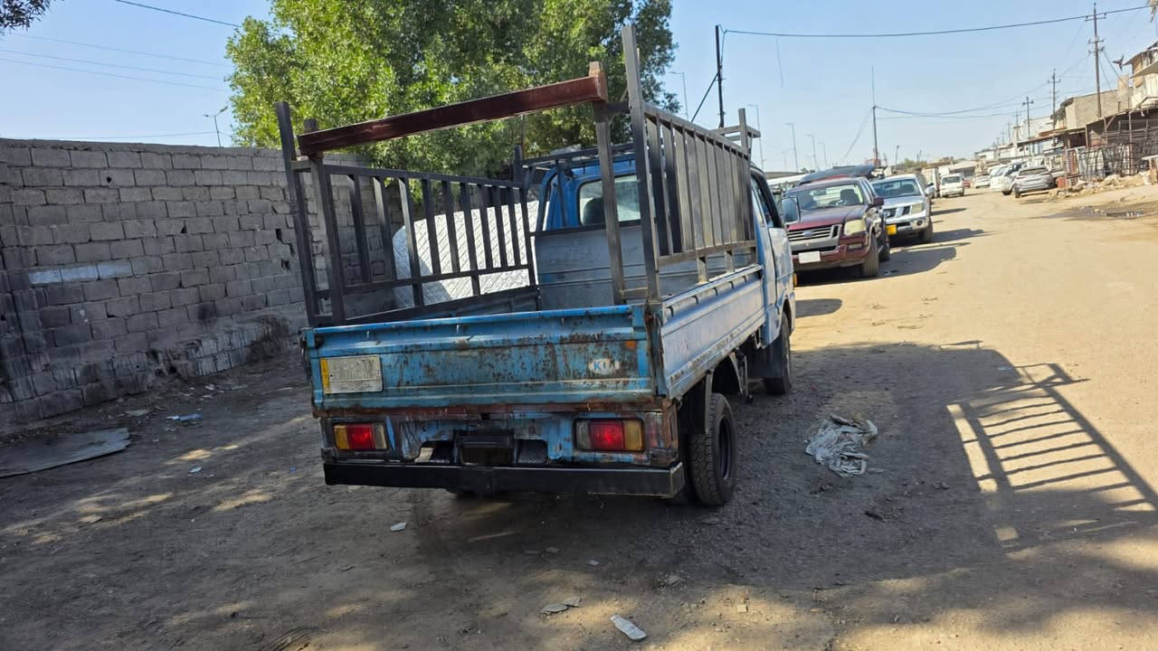 السلام عليكم للبيع كيا بنكو موديل ٩٤
مكينه ٢٧٠٠ مكينه كير خير من الله صدر جديد 

تخم تاير جديد رقم الماني سنويه مساقطه تحويل 

مباشر بيهه رقم الشاصي مو واضح السعر ٣٧ وبيهه 

مجال سياره ماشغل ومتوكف العنون بغداد  

***********
