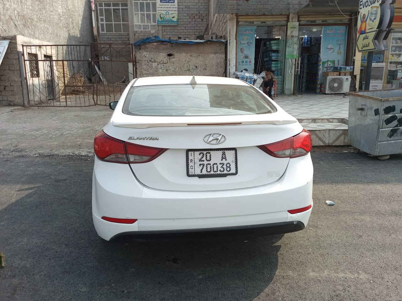 سلام عليكم النترا مديل 14شكل 16 خليجي للبيع سيارة جديدة ونظيفة رقم ديالى بسمي بيهة جامرلغ خلفي صبغ وبونيد مبدل بلاد بدون دواخل السعر 113 وبيها مجال للستفسار ***********
