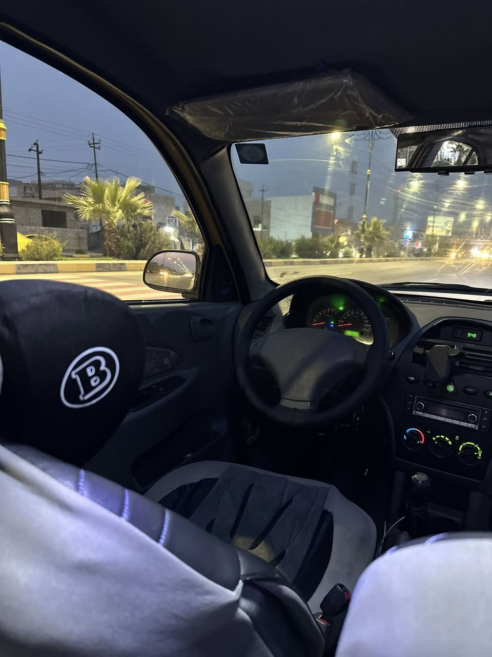 السلام عليكم
2016 Saipa tiba للبيع
كير مكينة شرط تواير جدد
شواصيها نظاف 
سيارة بدون قطرة صبغ

نظافة كدام العين مكينتها 16

رقم بغداد انكليزي و اني شرعيها

لون اصفر بلادي 💛

مكاني موصل حي بيسان

السعر 48$ وبيها مجال جداً قليل

للتواصل : ***********
