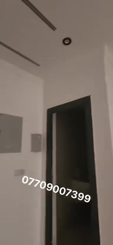 ✨ شقة للبيع في مجمع الجوهرة السكني – عمارة 46 ✨
📐 المساحة: 139 متر
🏢 الطابق: الثالث
🛏 تتكون من غرفتين نوم + استقبال + مطبخ + مجمع صحيات + مخزن + بلكونتين

✨ الشقة تحتوي على:
ديكور استقبال وديكور حمامات ومطبخ بوردكس

📍 موقع مميز قريب جداً على مول الجوهرة
🏡 الشقة جديدة وغير مسكونة سابقاً
🌟 مجمع متكامل الخدمات

💰 السعر: 185 مليون  

📞 للاستفسار والتواصل:
***********
