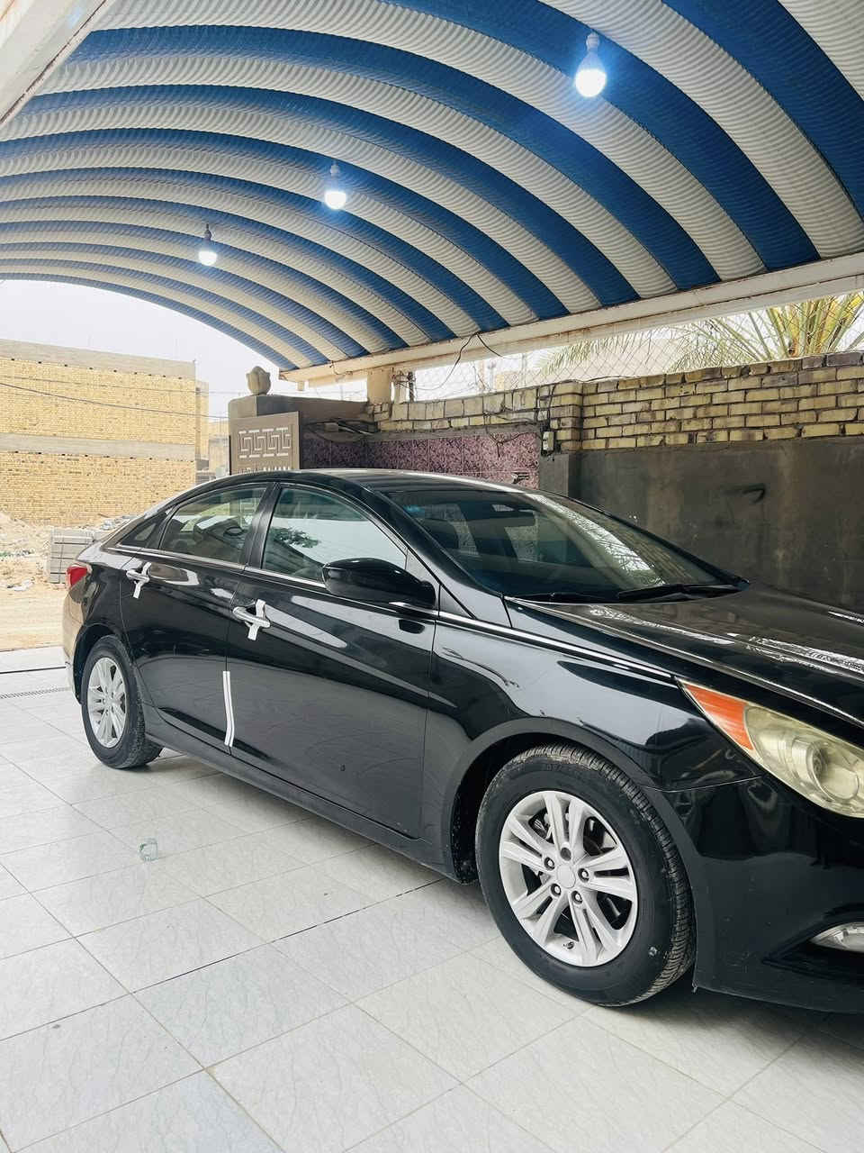 السلام عليكم سوناتا 2011  سعر ٩٣ وبيه مجال لشراي 
امريكي بيه جاملغ فقط بدون دواخل سياره جاهزه سنويه ورقم انكليزي ل2030 
محرك 2400 كفاله حداديه جديده 
العنوان الديوانيه حي جامعه 

 اتصال ***********
واتساب ***********
