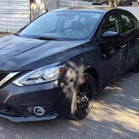 نيسان سنترا 2019 أمريكي محرك 1800 المرغوب  ماشية 140mil  شاشة كبيرة ان...