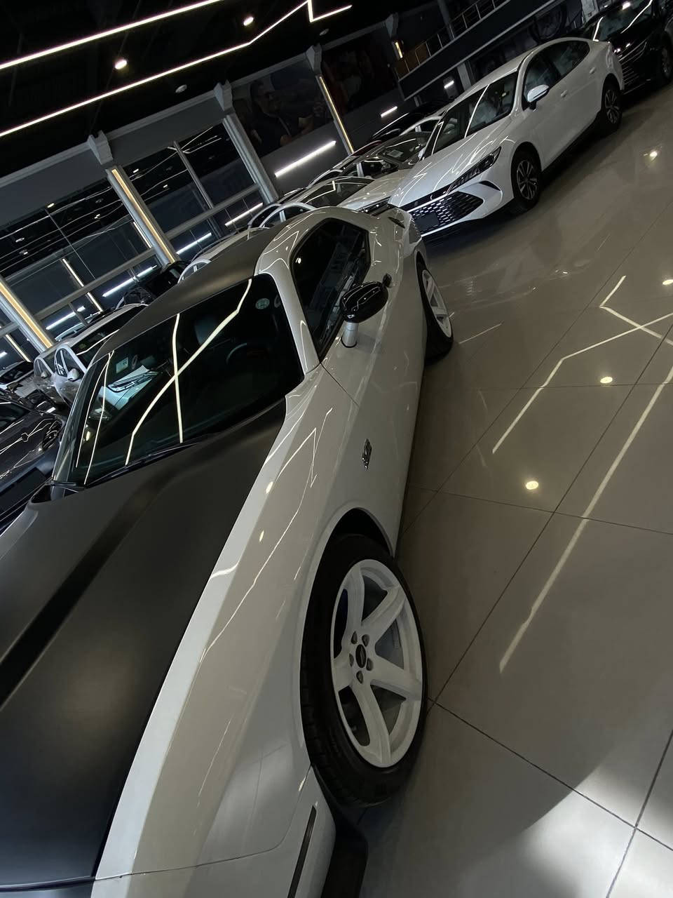 جالنجر R\T 2022 🔥🔥🌩️
فووول مواصفات معدا لفتحه🔥

هيمي 5700🔥

ممشى 19000m

قطعه وحده صبغ

جاملغ صبغ وشبر من البنيد تعديل بارد بدون اي قطرة دواخل شرط لفحص 

بدون ايرباك

كشنات تدفئه وتبريد

كشنات حضن 

كشنات خزن ميموري 

كشنات حضن 

كشنات كنتارا

شاشه جبيره

شاشه كار بلي 

تشغيل عن بعد 

حساسات بلمري 

حساسات اماميه خلفيه 

تحكمات ستيرين 

شفتات ستيرن 

سماعات الباين 

 مكان السياره اربيل شركة احمد صلاح الدين 

للتواصل واتس:***********

للتواصل خط:***********
