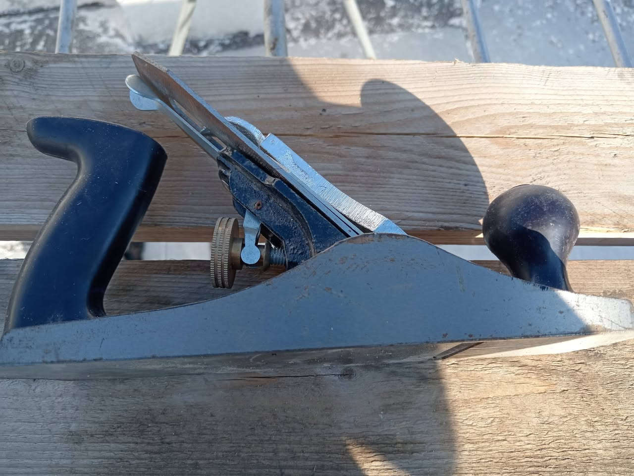 السلا م عليكم ورحمة الله وبركاته اخوان عندي مجموعة نواعم خاصة بلنجاره معروضة للبيع عنواني بغداد ***********
