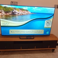 تلفزيون • شاشة ٥٥ • مع الميز