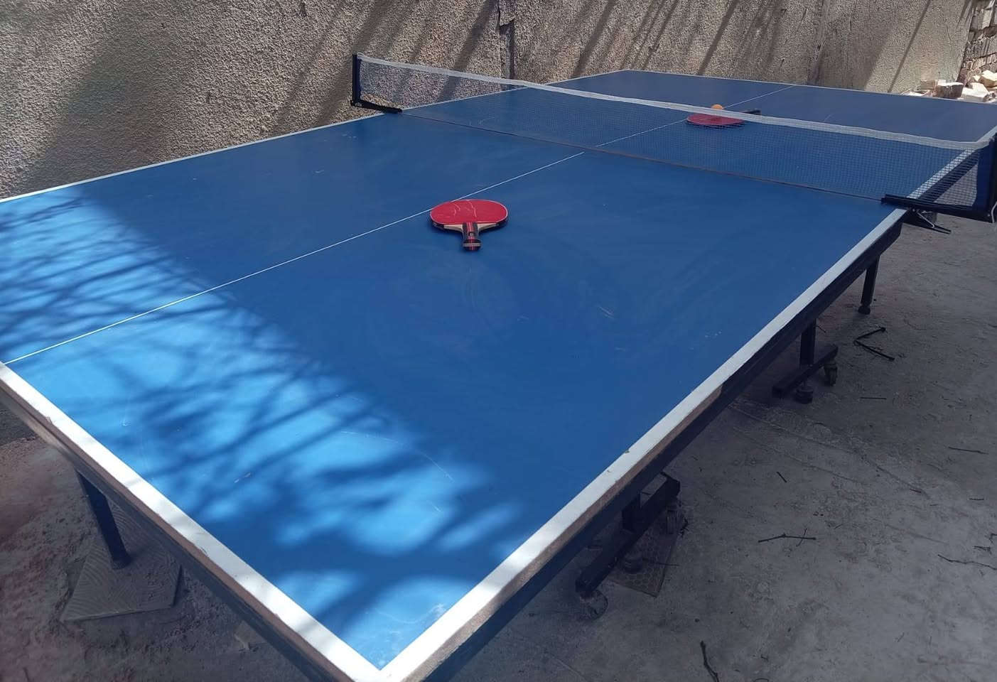 السلام عليكم 
منضدة طاولة السعر 150 المكان كوفة حي ميسان 
***********
