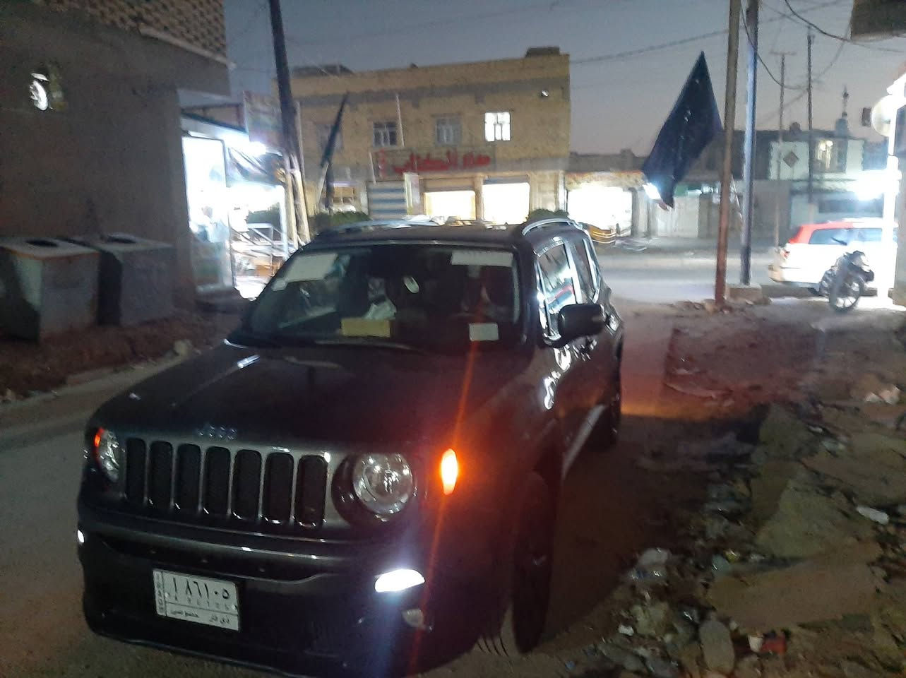 جيب رنجيد موديل ٢٠١٧ حادثها بأمريكا جهة اليمين باب وجاملغ مبدلين لون فيلي التبريد والتحكمات الكل شغاله بيها الحمد لله اقتصادية محرك ٢٤٠٠ المرغوب بانزين عادي ومحسن باسمي تحويل مباشر رقم ذي قار السعر 130$ للاستفسار المراسلة ماسنجر متواجد مع وافر احترامي للجميع


**إذا كنت صاحب هذا الإعلان وتريد حذفه لأي سبب، رجاءا أرسل رسالة إلى الدعم الفني**