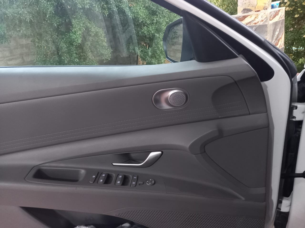 السلام عليكم
النترا للبيع وارد أمريكي
موديل ٢٣ جديدة جدا 
ماشيه ٣٥ ميل
رقم ديالى بسمي 
تحويل ثاني يوم 
نص فول بلاد 
معروف مواصفاته 
الضرر مرفق
السعر ١٦٥
العنوان بعقوبة 
***********
