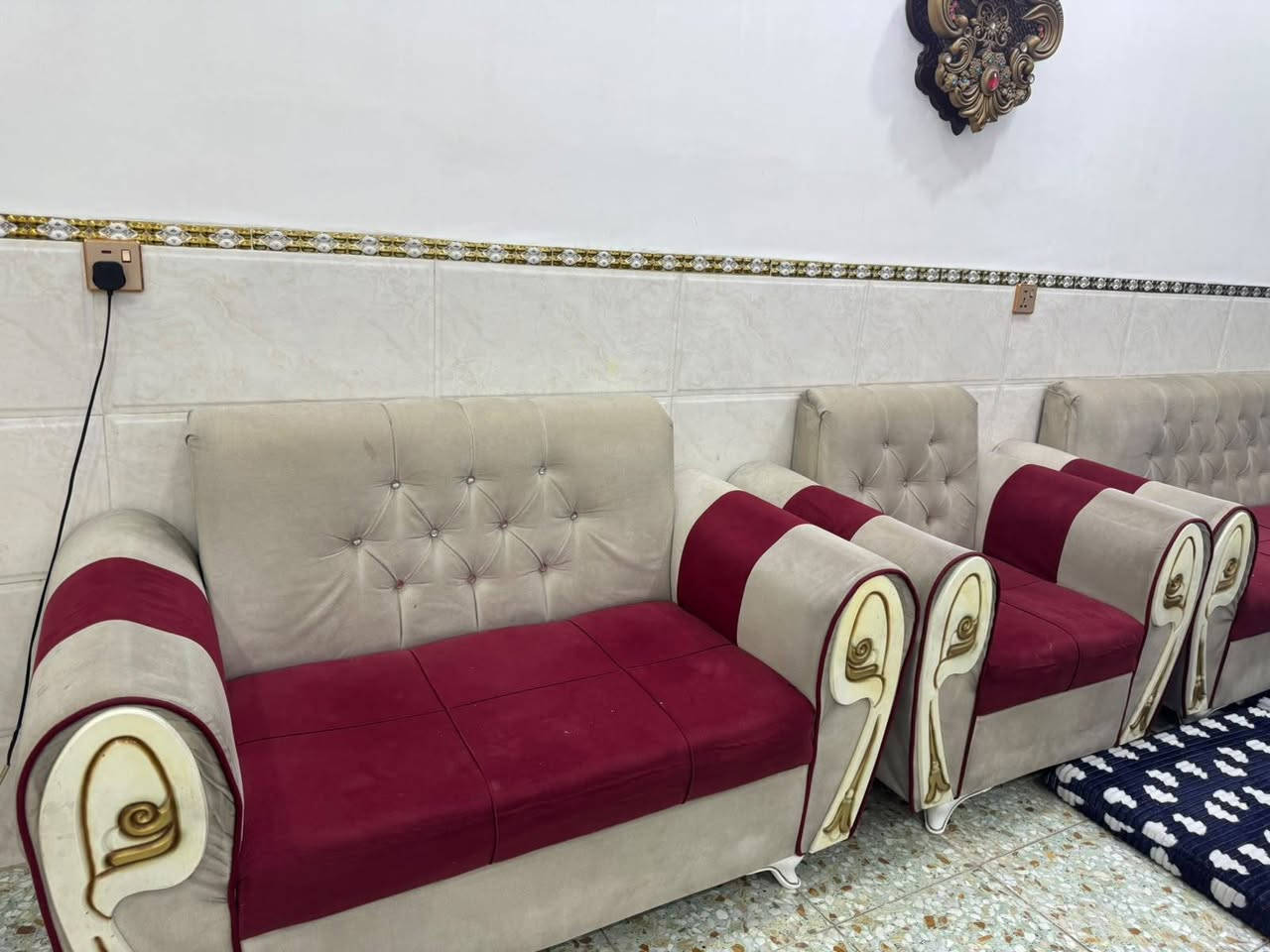 تخم للبيع سعر ١٠٠ نضيف


**إذا كنت صاحب هذا الإعلان وتريد حذفه لأي سبب، رجاءا أرسل رسالة إلى الدعم الفني**