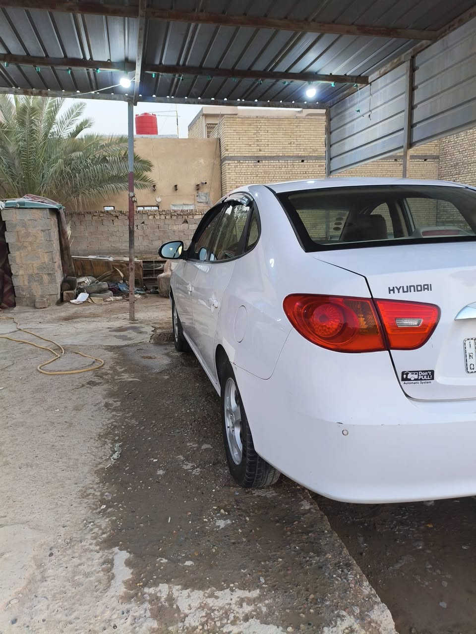 السلام عليكم النترا 2011 وارد خليجي رقم بغداد نكليزي باسمي سنويه وهزه جديده مكينه 1600 مكينه وكير وتبريد وتخم تاير جاهزه بيها رشات صبغ بدون دواخل وبيها باب خلفي مبدل وحتى القديم موجود عندي مكانها بغداد التاجي سبع البور السعر 97 للاتصال ***********
