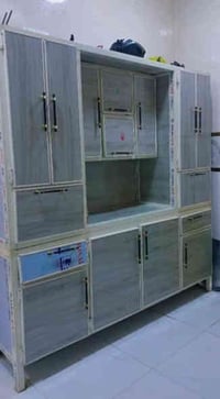 متوفر كاونتر البيع السعر 300قفله تصال على رقم 07733503969