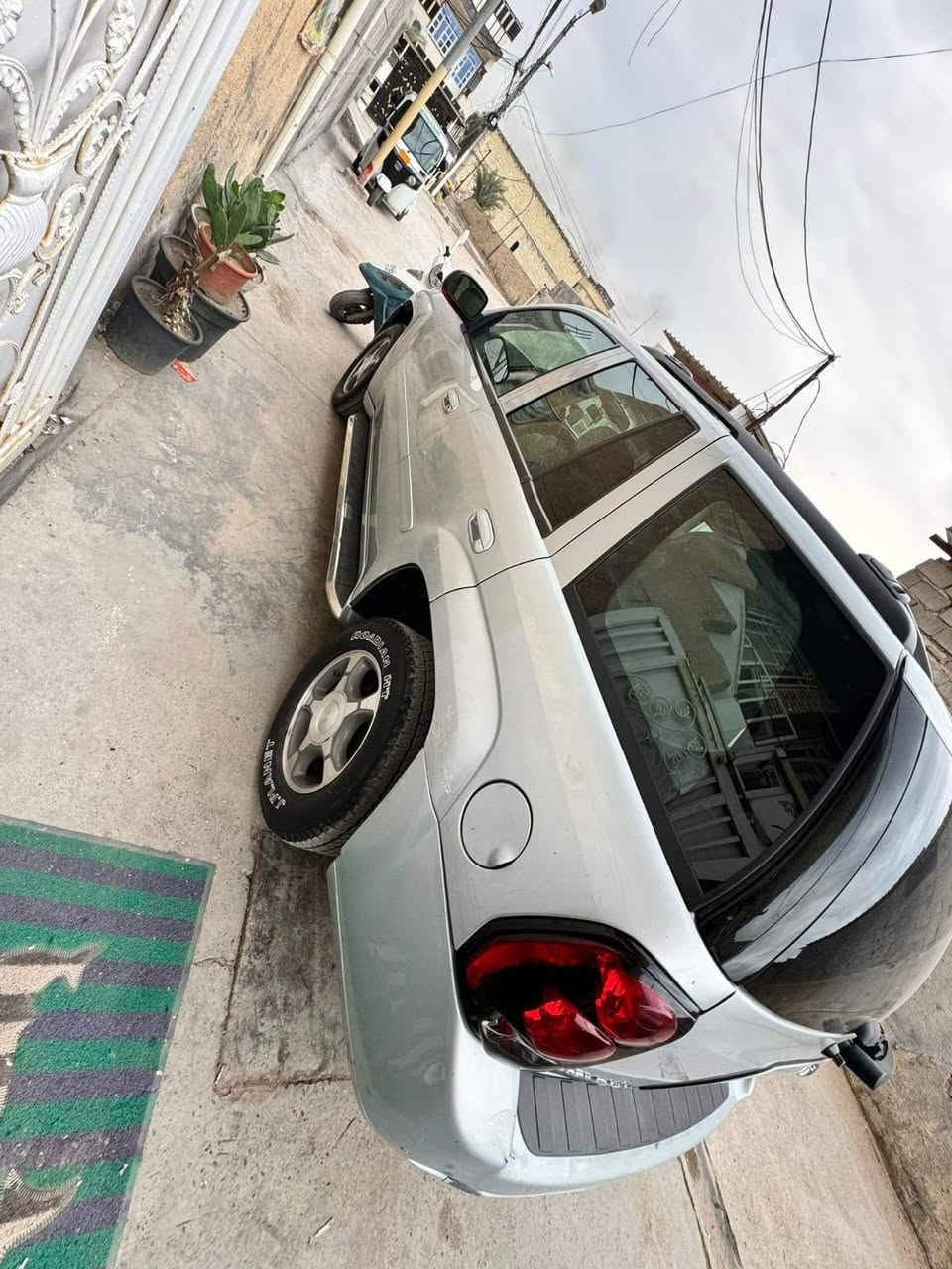 سلام عليكم للبيع 2008 وارد خليجي LTZالسياره مكينه قبق لبيض المرغوب سياره كلشي مناقصه مكينه وكير كفاله ممفتوحات تبريد خير من الله الكشنات جلد تتفئه تبريد وكهرباء وخزن شاشيتين خلفيه واماميه قطعتين تبريد بجم تاهو وهواي موصفات بيهة السياره خير من الله 
***********
