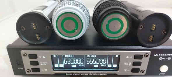 السلام عليكم ورحمة الله وبركاته خدام الحسين مايكات لاسلكي من شركة سنهايزر الجيل 4ابو الكبسوله باله جديد بكارتونته وجيسه مامستعملات شرط صوت ونقاوه ودفع كلش راقي بمعنى الكلمه اي استفسار هذه رقمي واني خادم لتراب اقدامكم *********** ملا عصام الكربلائي
