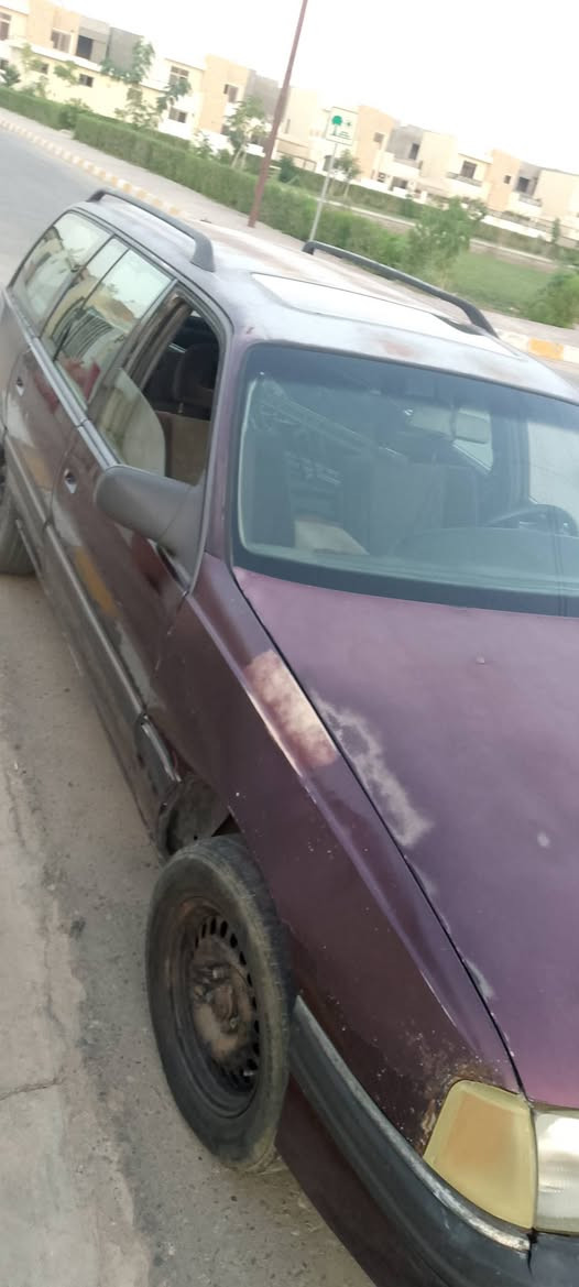 السلام عليكم
للبيع اوبل اوميكا موديل 93 حجم 20 كير عادي شرط كير محرك صدر امامي شرط جديد خلفي نص ونص شرط   التحويل رقم صلاح الدين السنويه بسمي سياره تحتاج ترتيبات مثل ما بالصور السعر 27 وبيها مجال للاستفسار الاتصال على الرقم *********** المكان تكريت
