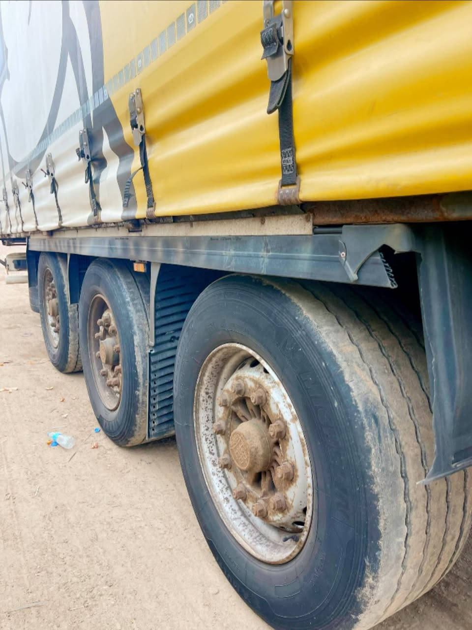 سلام عليكم عربانه كرونه منفيس مديل 14 دخول جديد ومكفول مجموعه بيبي دسك بريك  سقف جوب مطري الاستفسار والمعلومات 
الاتصال على الرقم 
***********
***********
