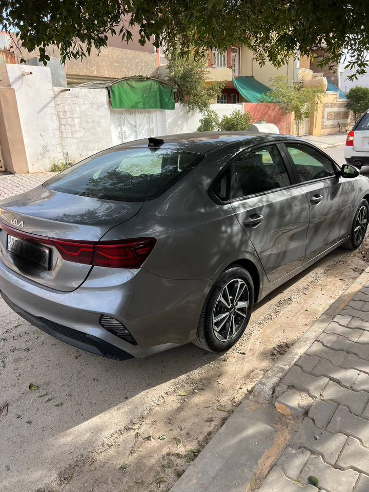 كيا فورتي موديل 24حادثه الجنطه الخلفيه وهلال الجامرلغات الخلفيه صورالحادث والسونار بالمنشور ماشيه 38الف السعر160وبيه مجال الاتصال ***********
