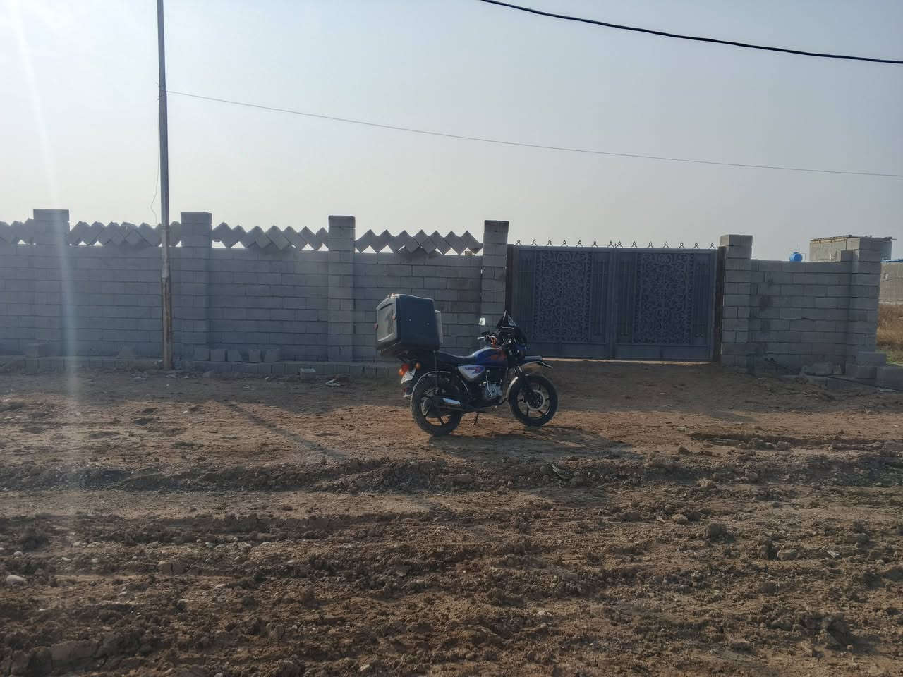 .
يا الله
السلام عليكم نصف دونم للبيع واجه 17 ونزال 75
منطقه الاوسمه والانواط
ع شارع 20 ، كافئه الخدمات ماء كهرباء مجاري والتبليط ب الايام المقبله 

جنس الارض طابو زراعي سند 25 تحويل ب الطابو 

للستفسار 

***********

***********
