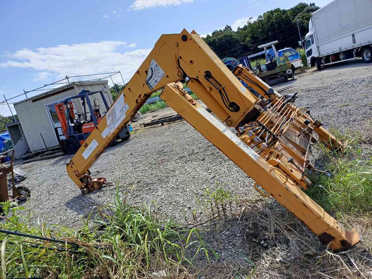 سلام عليكم للبيع كرين تادانه حاويه مكان كوت سعر 55 رقم ***********
