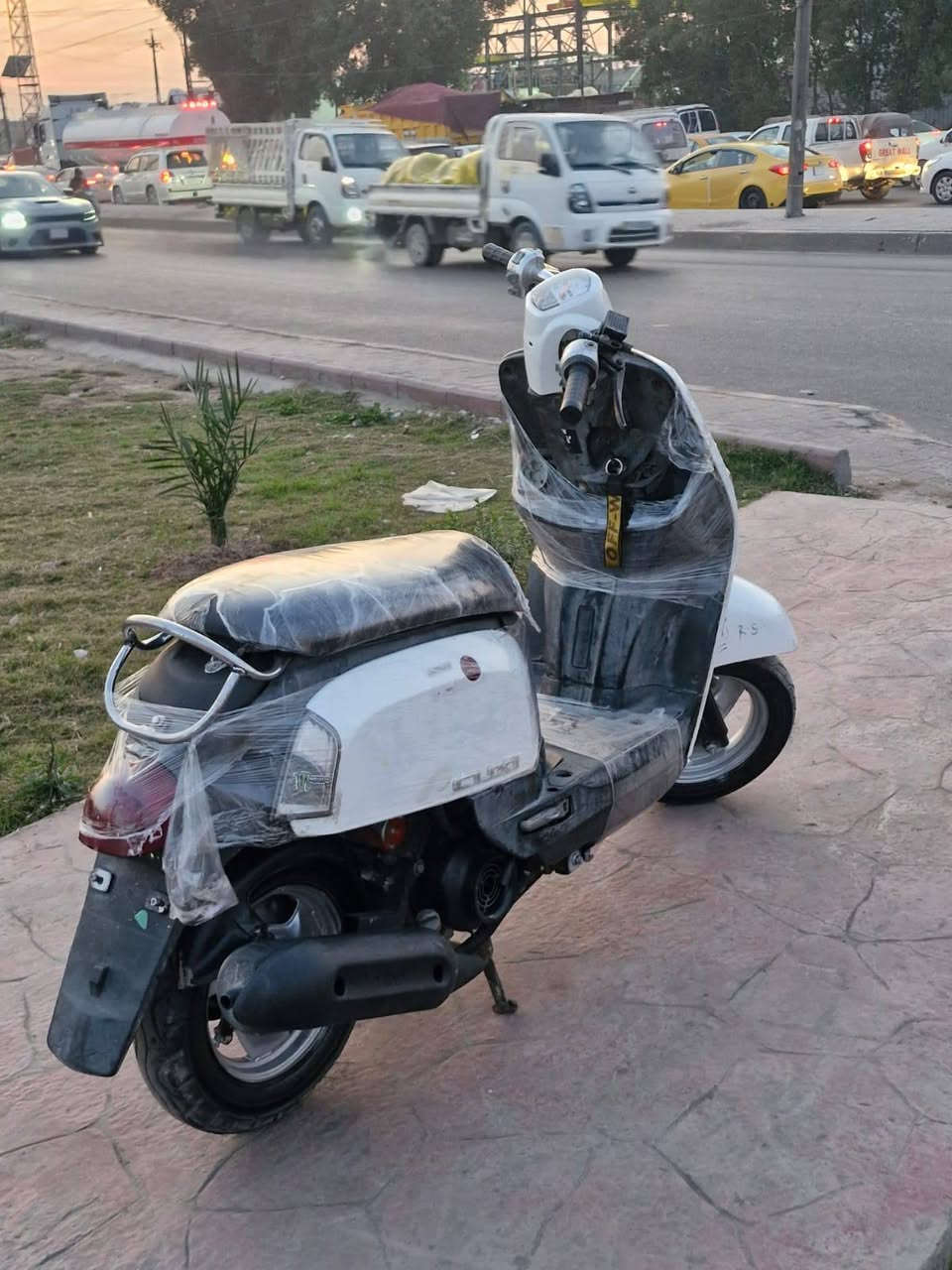 السلام عليكم دراجه نضيفه كفارات صليه ختم واحد مكينه مامفتوحه شل عه ومعدل سلف رياضي دراجه خير من الله بكاني مدينه ال صدر ال سعر ٤٠٠ ***********
