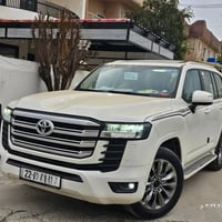 تۆیۆتا لاندکرۆزەر 2022 مواسەفات GXR  شەریکەی جیهان  بێ بۆیاغ و بێ سارد...