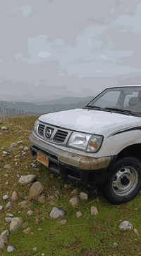 نيسان • ٢٠٠٢ • پێنجوێن