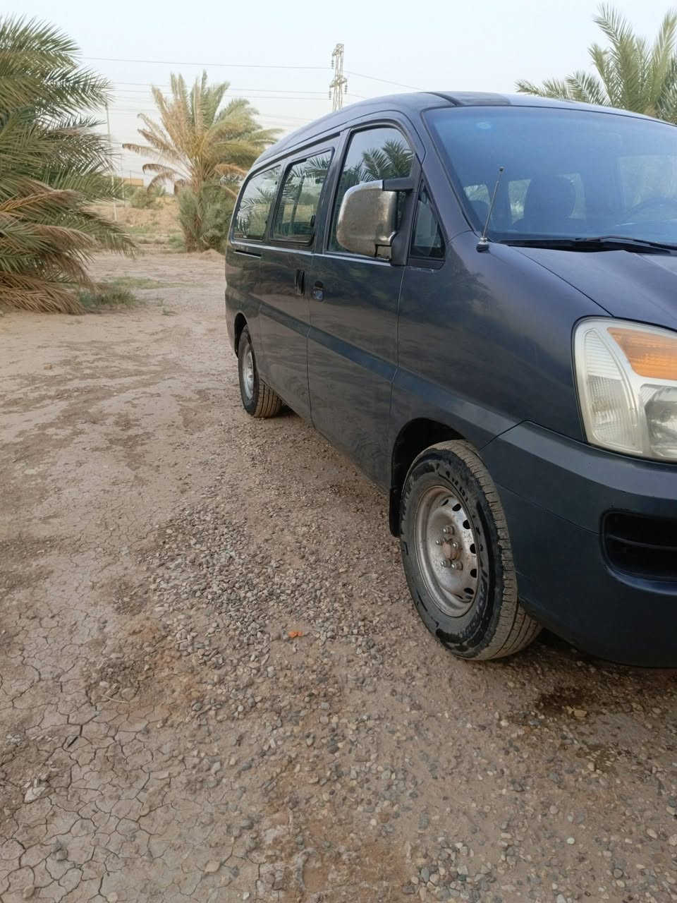للبيع ستاركس ٢٠٠٥ خليجي بلاد غطره صبق مابيها بسمي مامشتقله خط محرك عادي بدون سوبر السعر ٨٥ العنوان الديوانية المركز ***********
