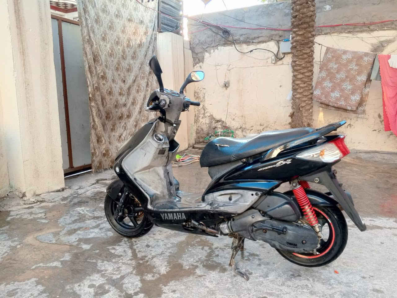 سلام عليكم دراجه سكنس فحل ياباني مكينه مامفتوحه دراجه حلوه بكانه مدينه الصدر حي طارق /***********/

