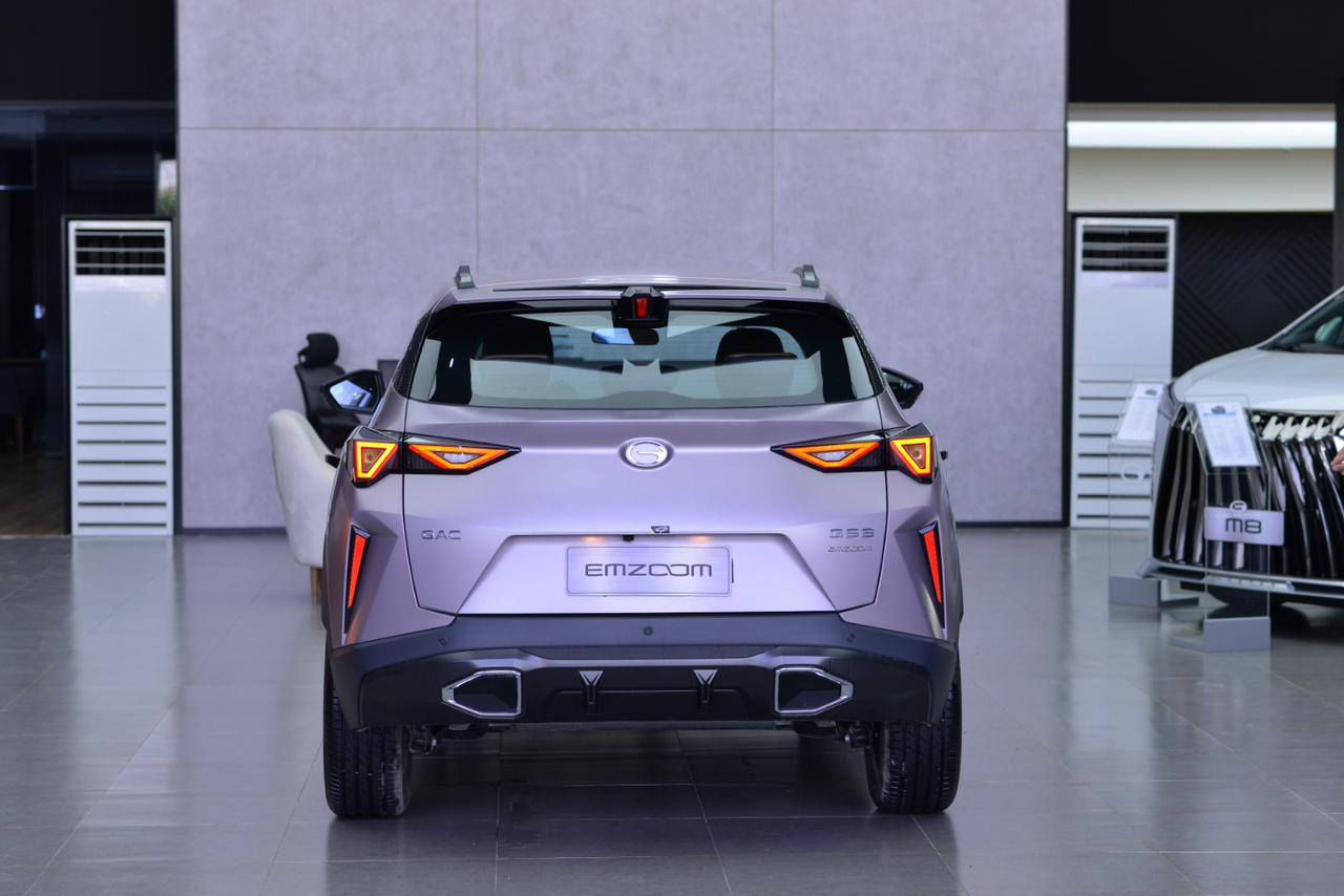 سياره GACموديل 2025فول مواصفات GS3
بانوراما 
مثبت سرعه 
تدفئه وتبريد كشن السايق 
جلد كامل 
ويل كب جميل جدا 
لون بنفسجي شبابي 
وبعد كثير مواصفات السياره مواصفاتها معروفه 
السياره اخذتهه اسبوعين بعدهه بأسم الوكاله مرقمه تحولهه الوكاله بأسم المشتري.ضمان السياره ١٠ سنوات كير ومكينه وفيها ضمان على الحوادث 69%و40الف كيلو سيرفس مجاني 
أبيع بداعي السفر مجتاج فلوسهه أربيل, العراق


**إذا كنت صاحب هذا الإعلان وتريد حذفه لأي سبب، رجاءا أرسل رسالة إلى الدعم الفني**