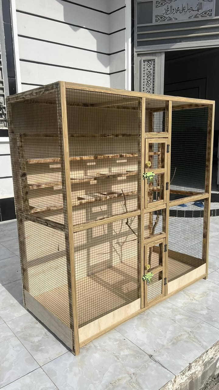 قفص بلابل حب او طيور  طلب خاص يتحمل 28واحد  شغل مرتب ومتانه عاليه الشغل درجه اولى  قياساته 
ارتفاع 130
نزال 60
عرض 120
مستعدين لعمل كافه الاقفاص والخانات والابراج حسب الطلب والقياس الشغل مضمون 
للحجز والاستفسار راسلونه عله الوتساب 

‭+964 771 410 4943‬
او للاتصال على ‭+964 771 073 3832‬


**إذا كنت صاحب هذا الإعلان وتريد حذفه لأي سبب، رجاءا أرسل رسالة إلى الدعم الفني**